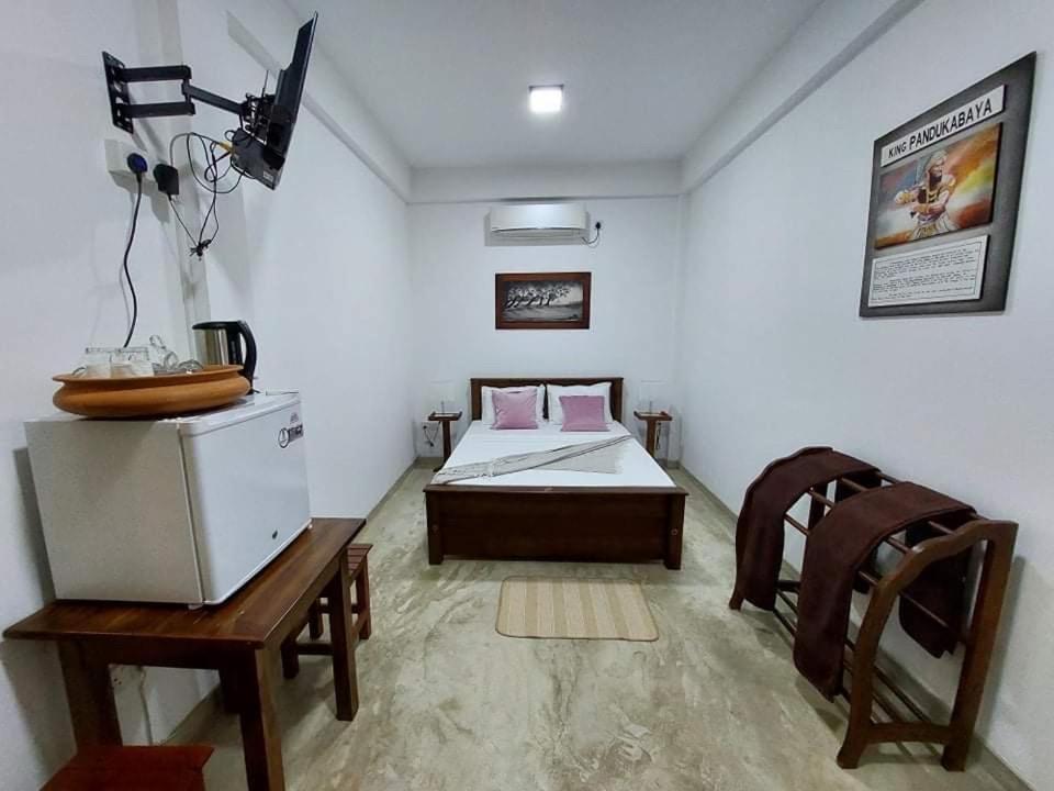 Kingcity Resort Anuradhapura Ngoại thất bức ảnh
