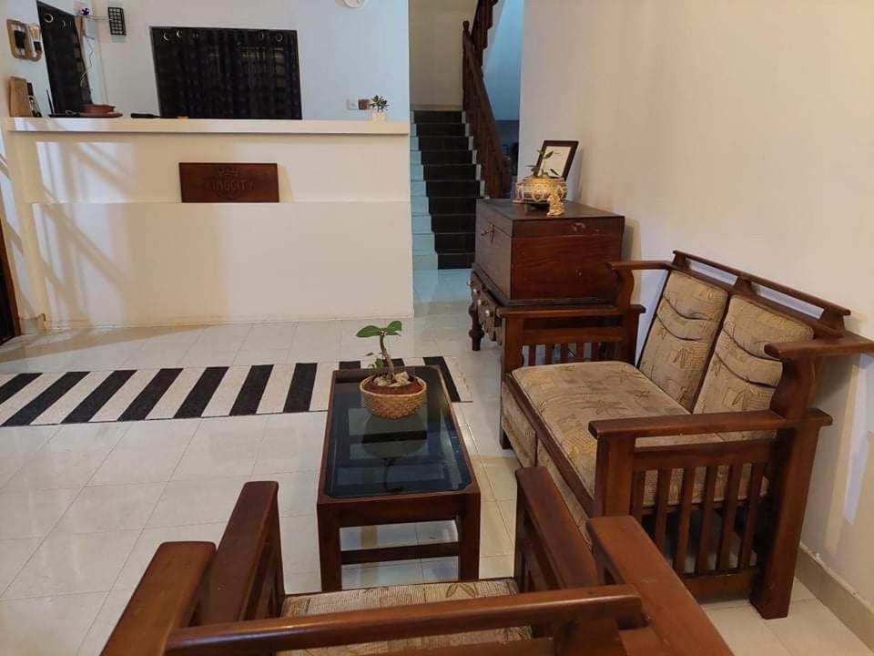 Kingcity Resort Anuradhapura Ngoại thất bức ảnh