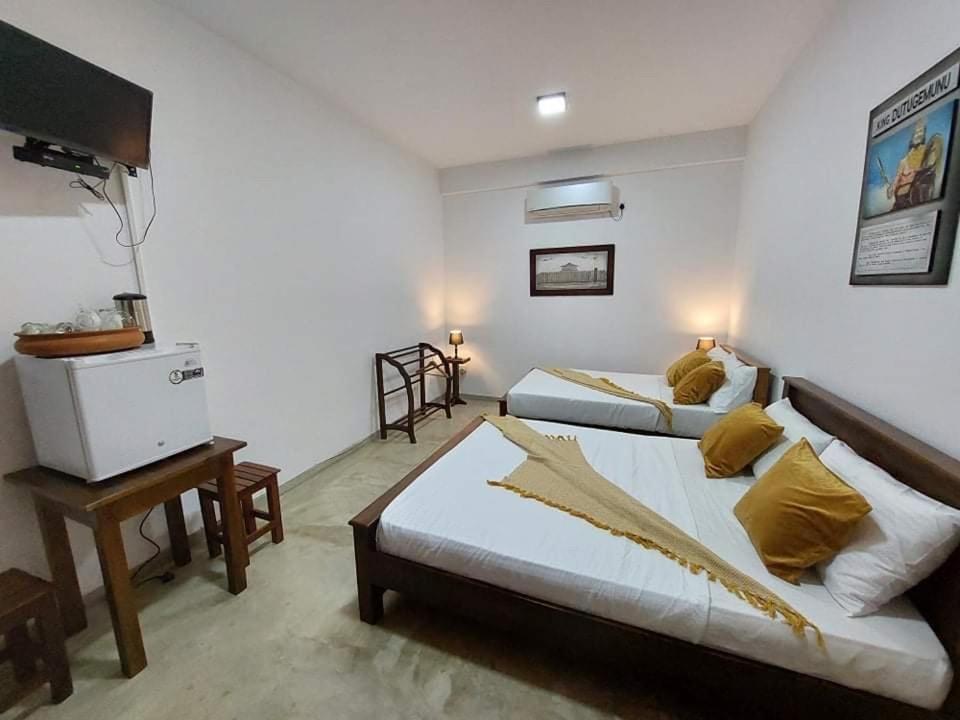 Kingcity Resort Anuradhapura Ngoại thất bức ảnh