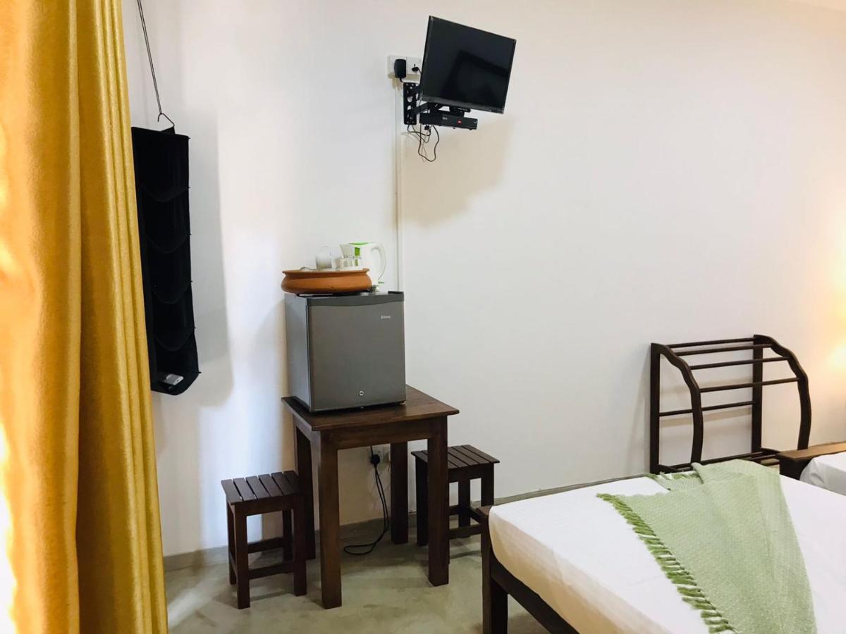Kingcity Resort Anuradhapura Ngoại thất bức ảnh