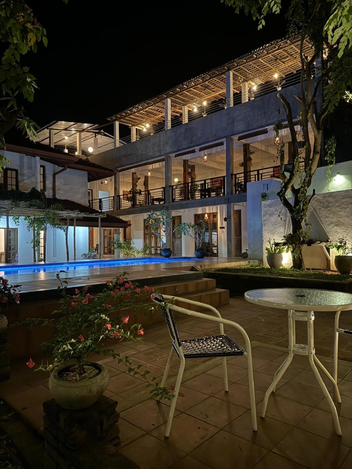 Kingcity Resort Anuradhapura Ngoại thất bức ảnh