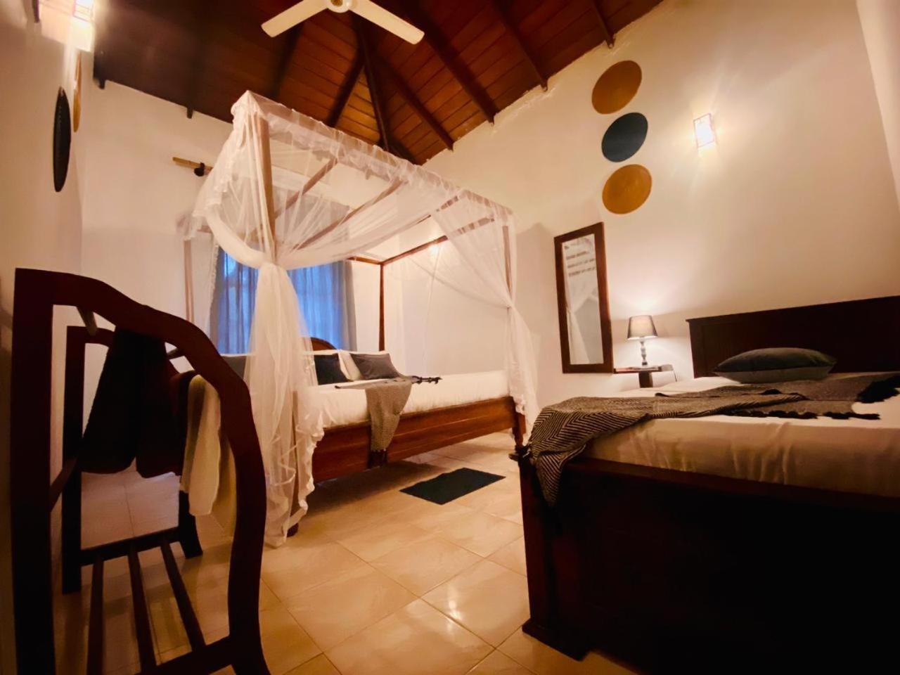Kingcity Resort Anuradhapura Ngoại thất bức ảnh
